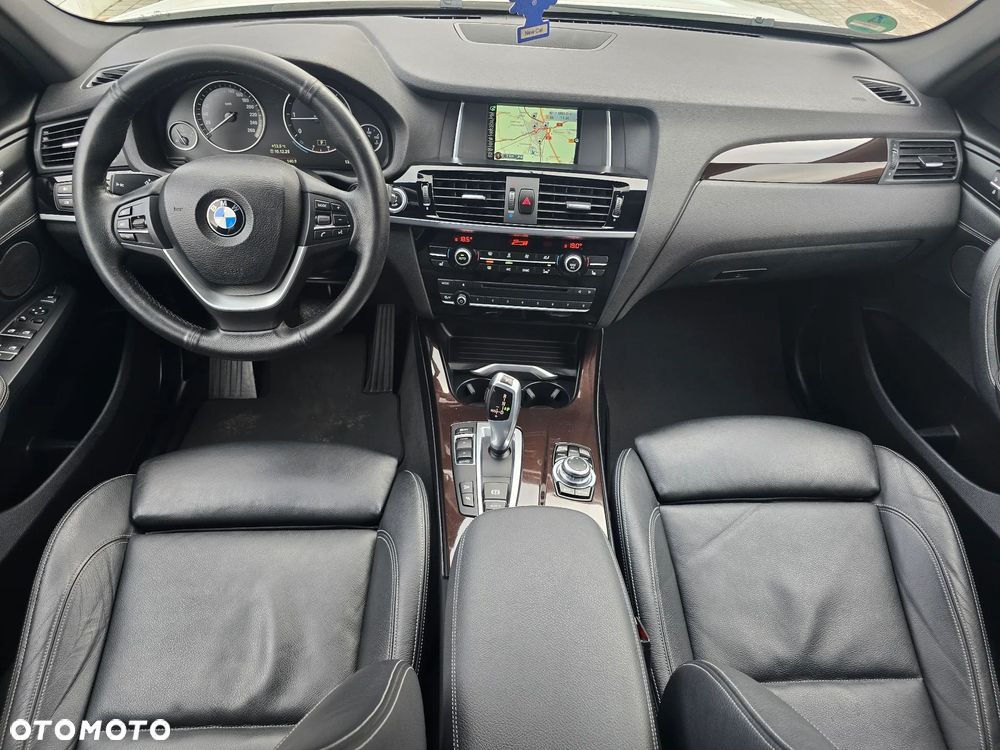 BMW X3 xDrive20d xLine - 16