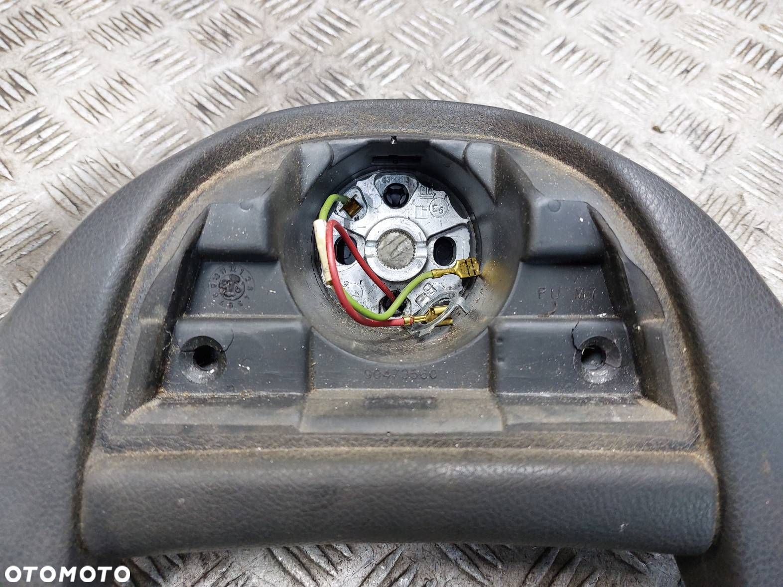 KIEROWNICA OPEL ASTRA F I 90473543 90473560 90209022 - 9