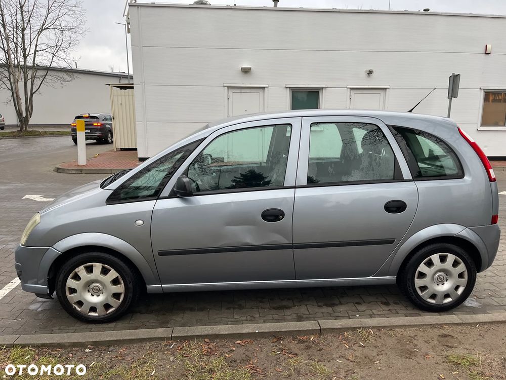 Opel Meriva - 8