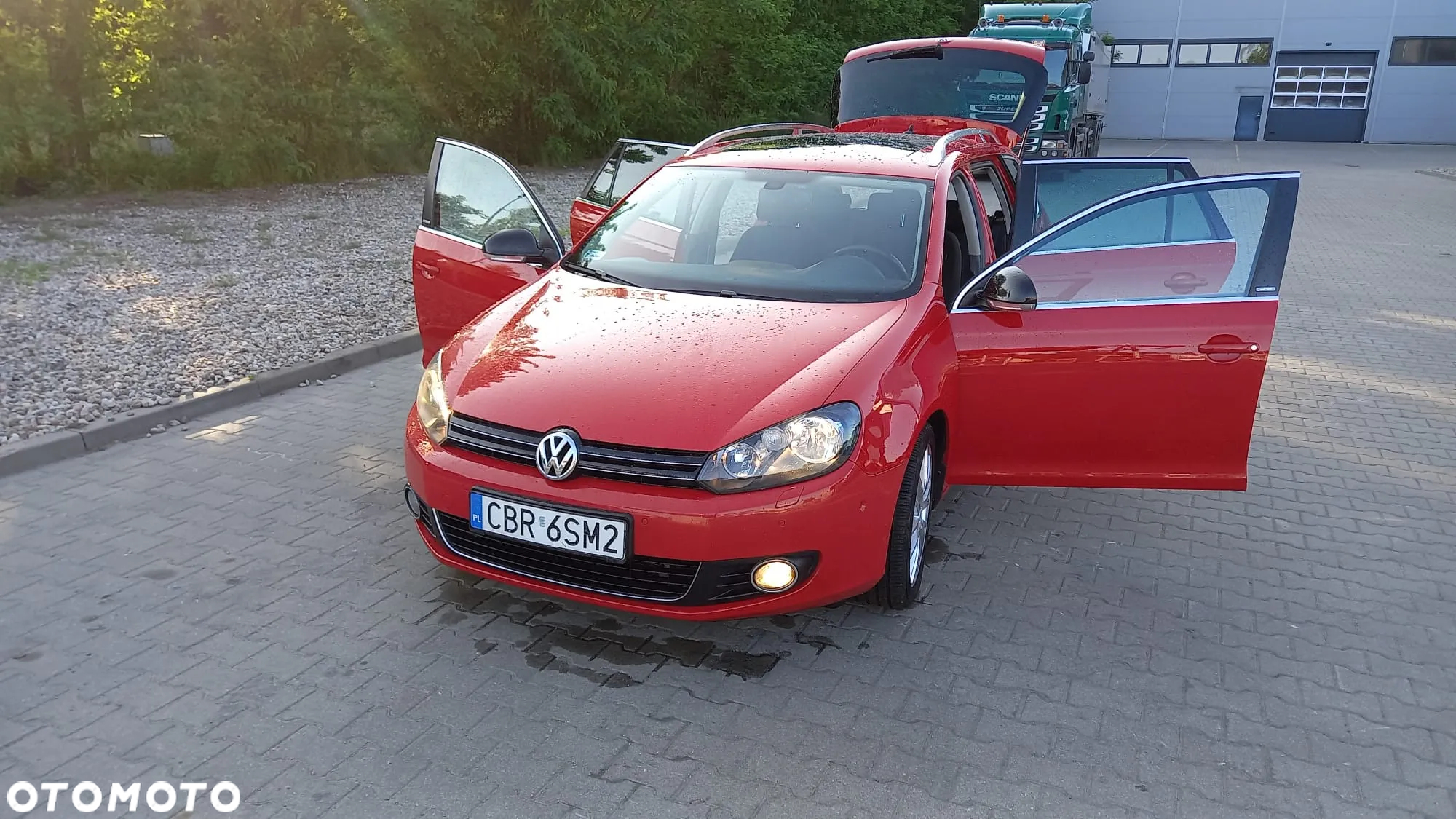 Volkswagen Golf 2.0 TDI DPF Style - 8