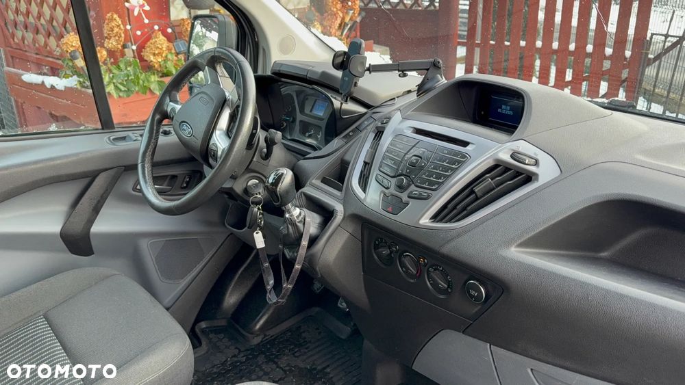Ford Transit Custom - 28