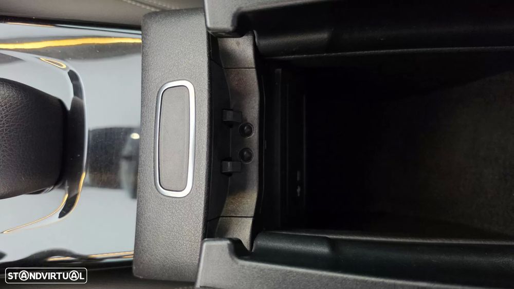 Mercedes-Benz A 180 d Style Plus Aut. - 45