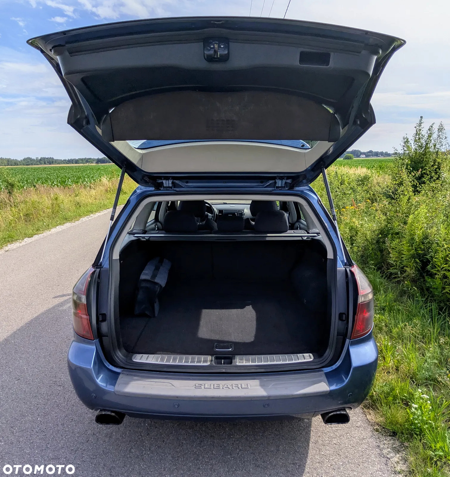 Subaru Legacy - 10