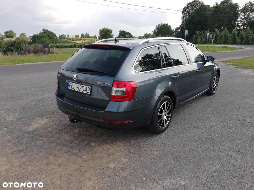 Skoda Octavia 1.0 TSI Drive - 24