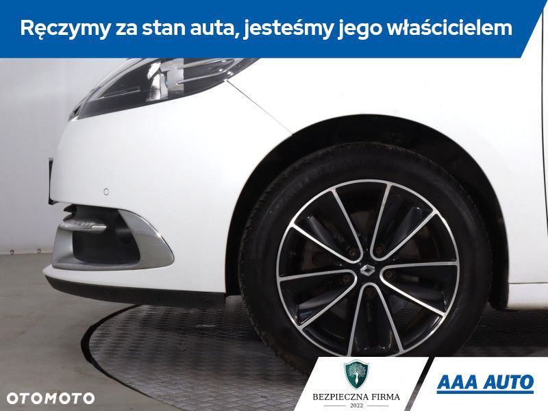 Renault Scenic - 17