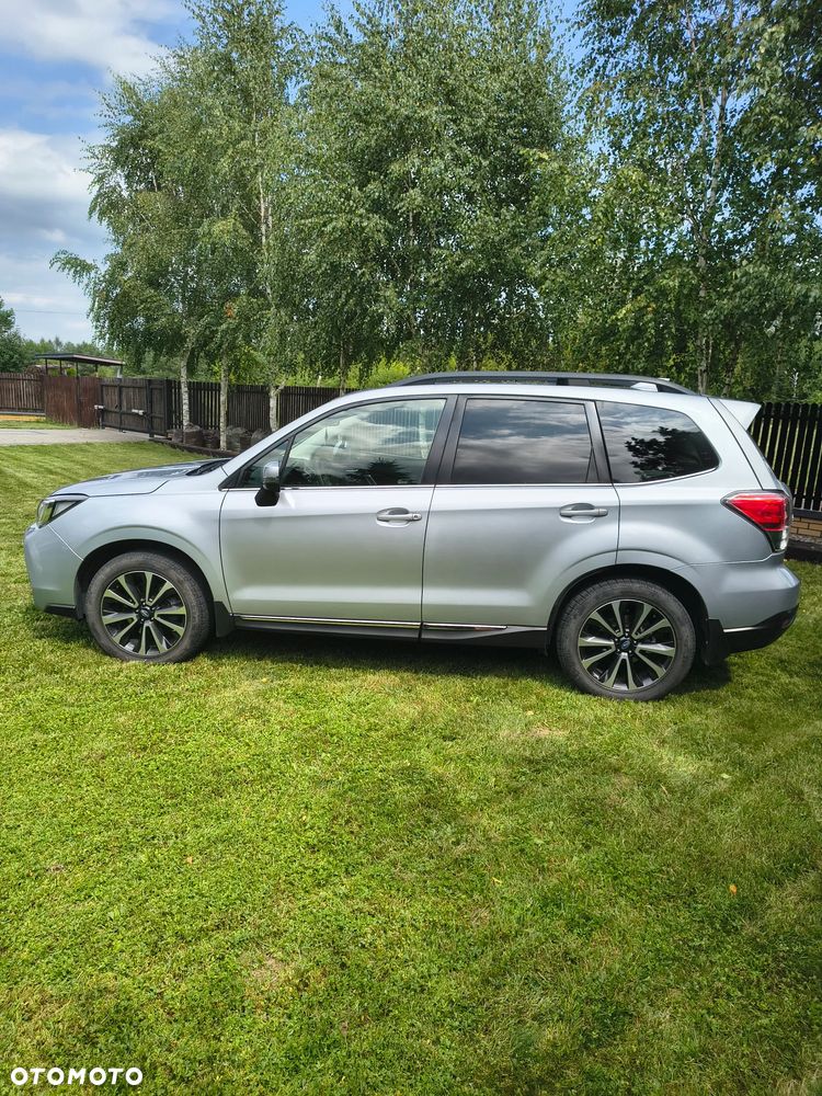 Subaru Forester 2.0 XT Platinum Lineartronic - 3