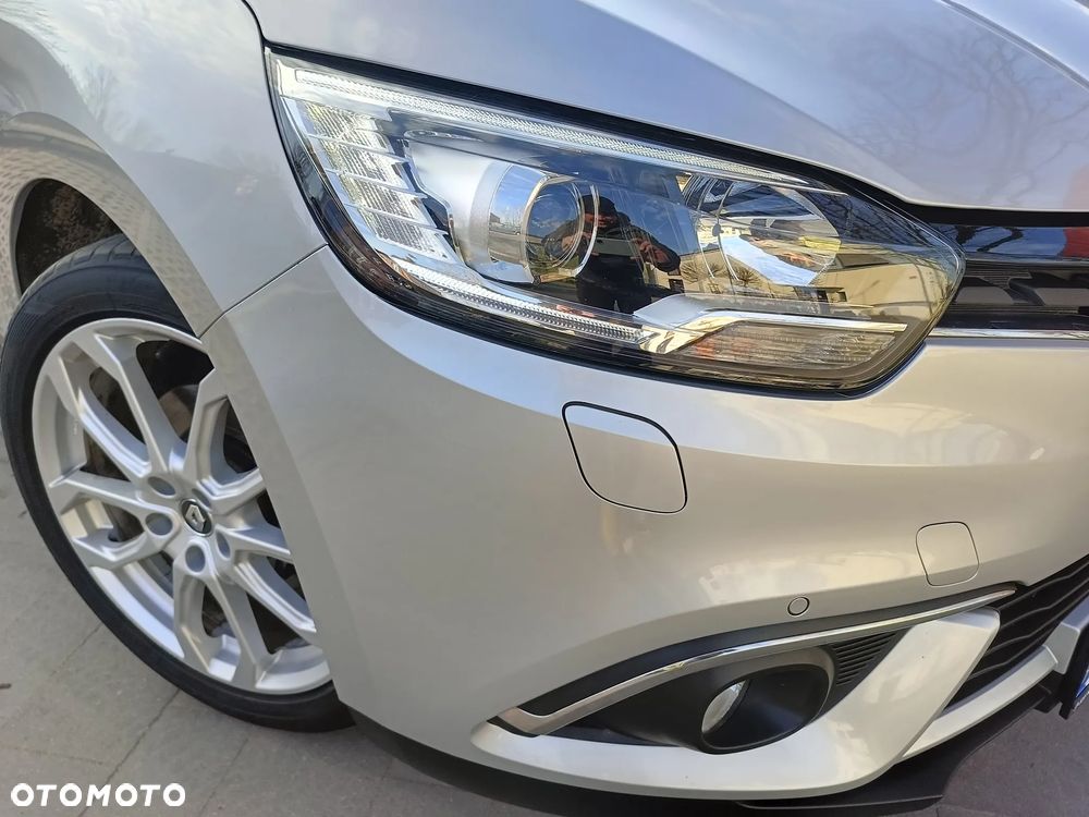 Renault Scenic ENERGY TCe 115 EXPERIENCE - 29