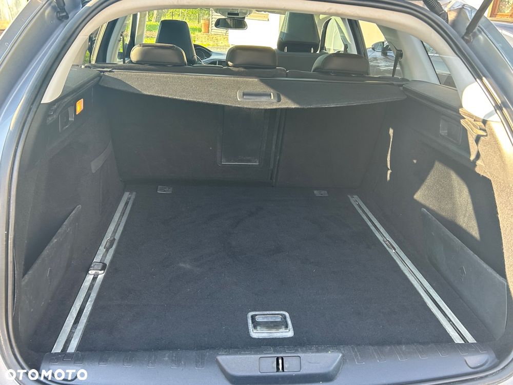Peugeot 308 - 13