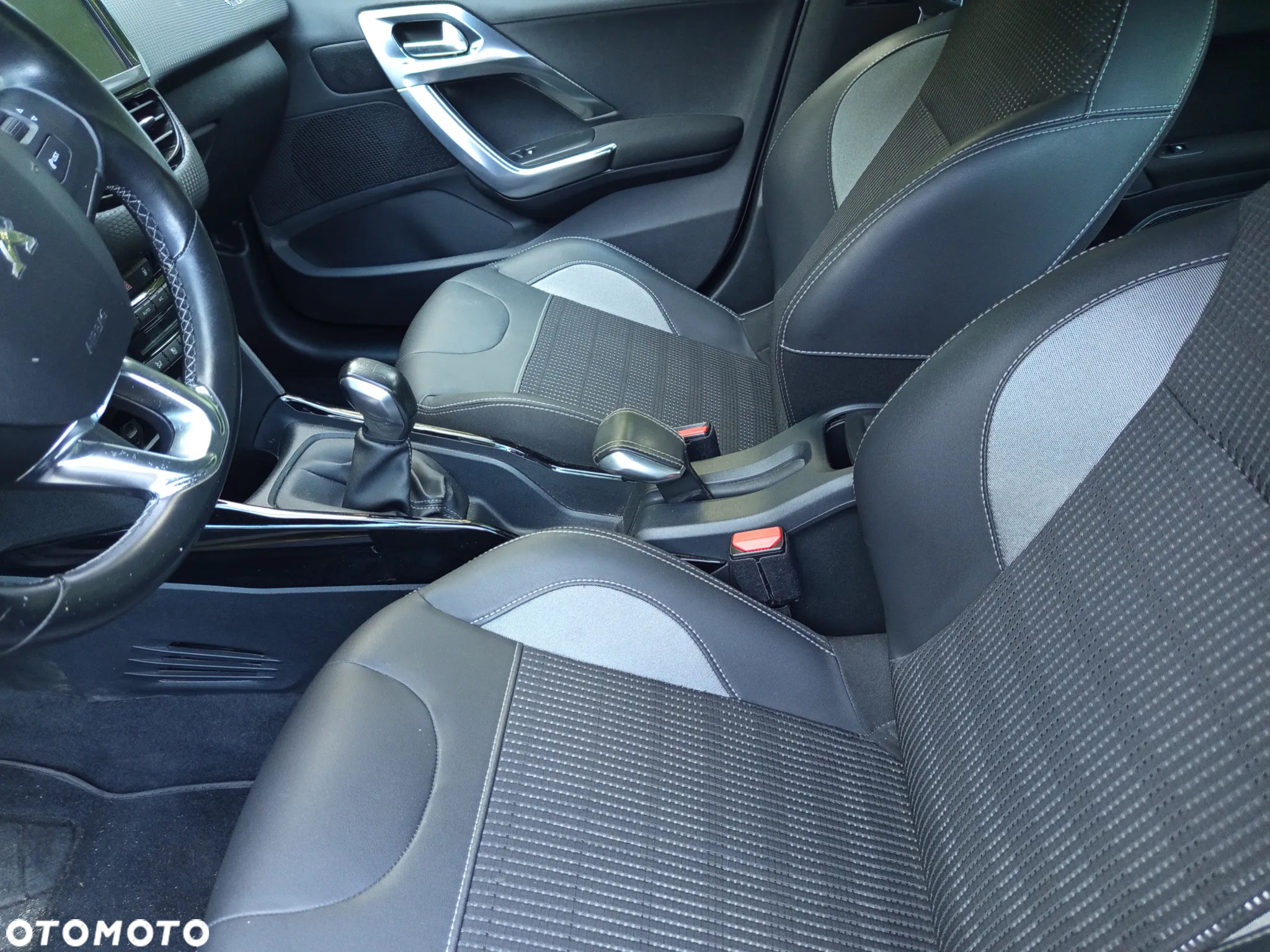 Peugeot 2008 - 18