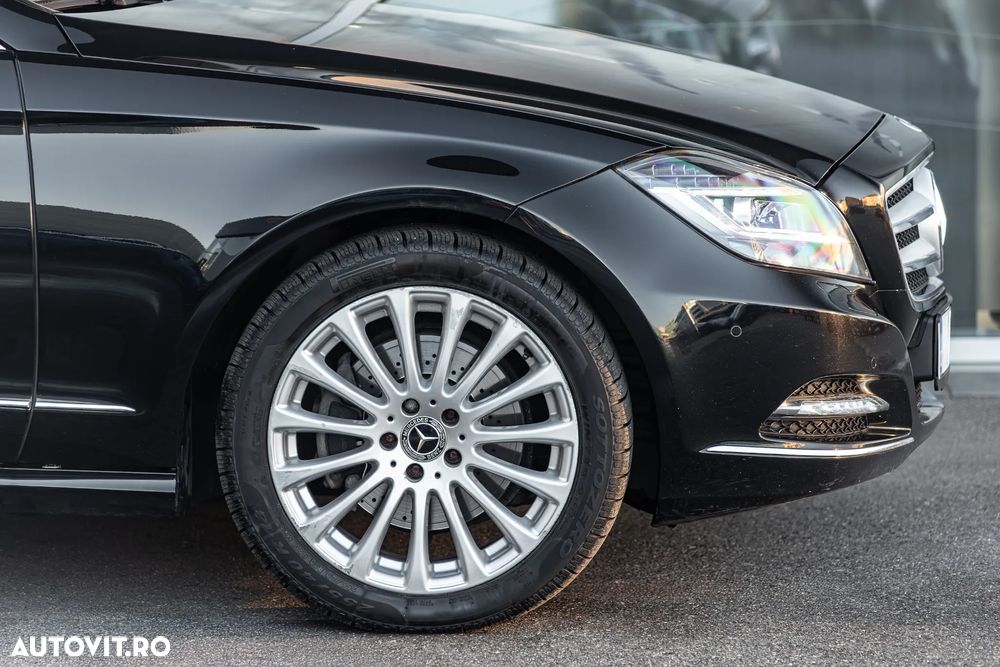 Mercedes-Benz CLS 350 CDI BlueEfficiency 4MATIC Aut - 12
