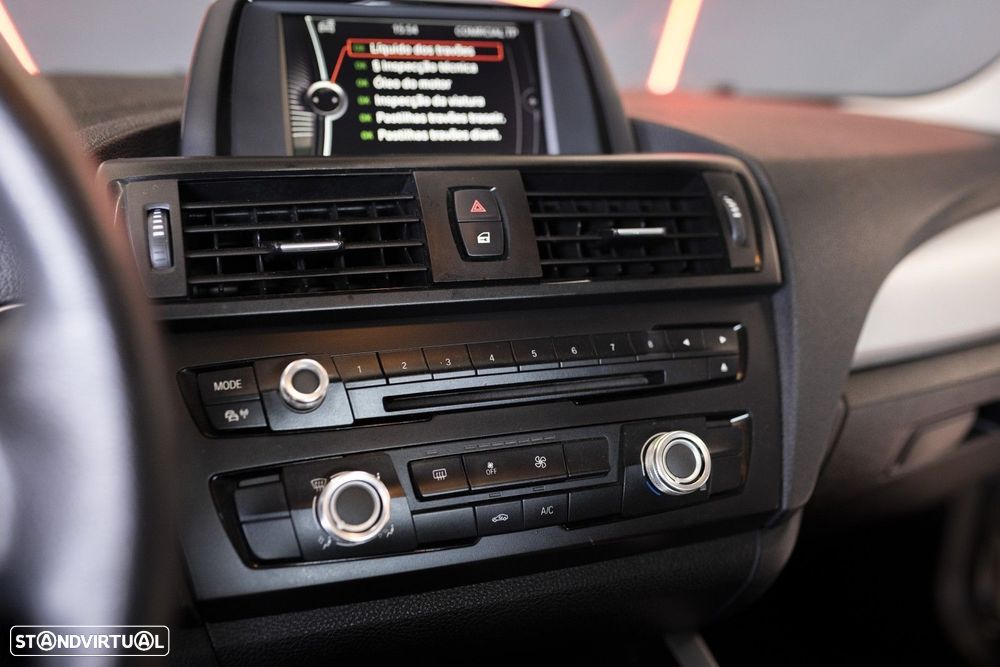 BMW 116 d EDynamics Line Sport - 22