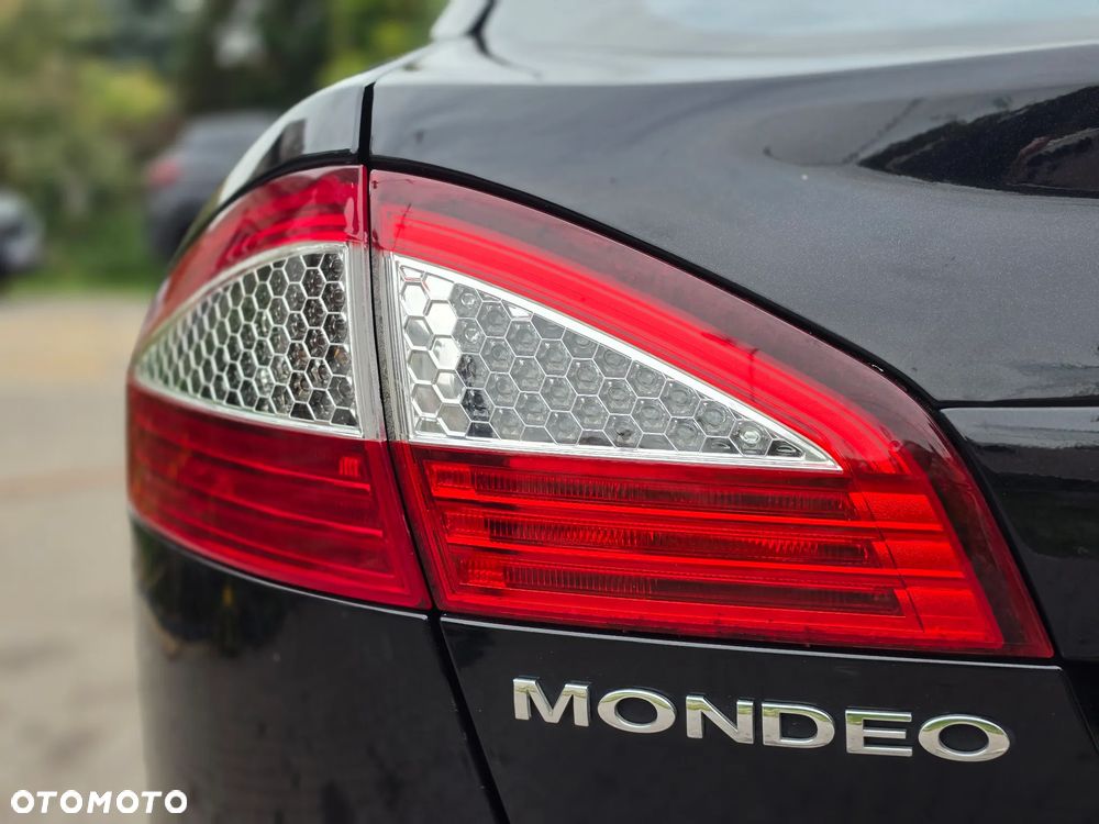 Ford Mondeo - 8