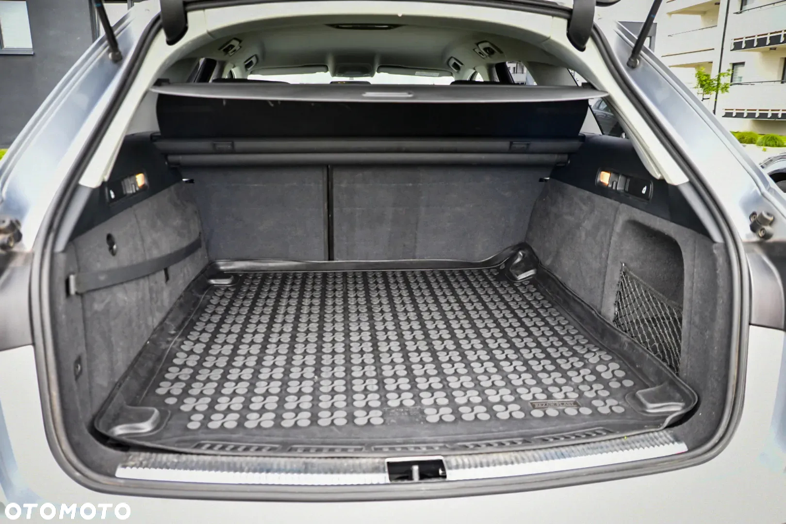 Audi A6 Avant 2.0 TDI Ultra S tronic - 15