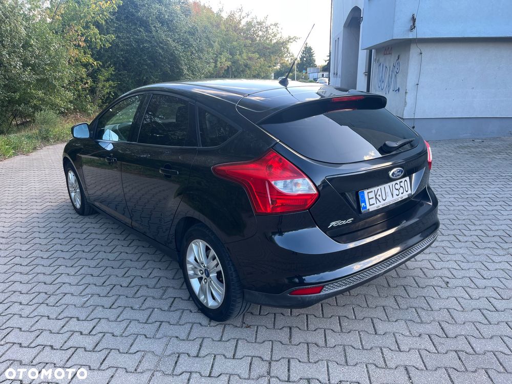 Ford Focus 1.6 Edition - 4