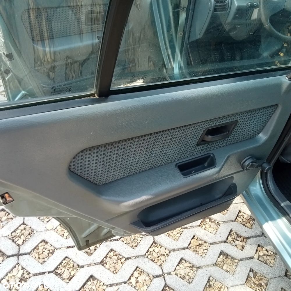 Renault Clio - 33