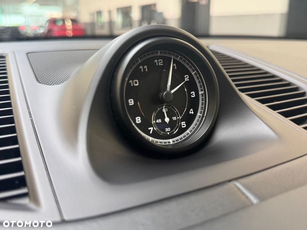 Porsche Macan Standard - 19