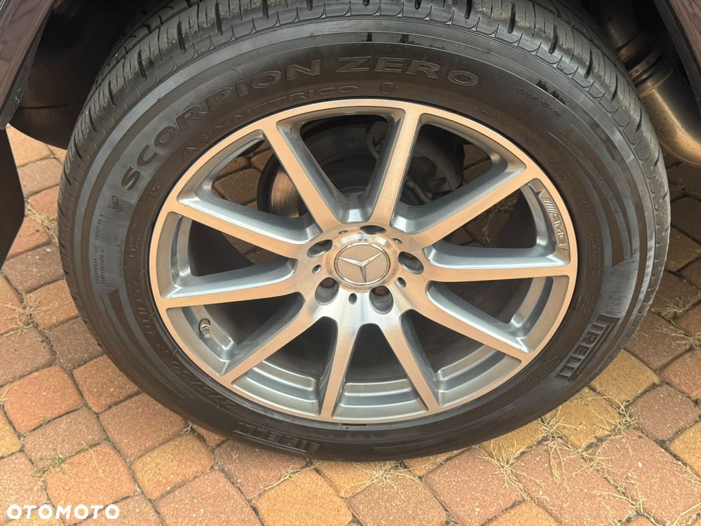 Mercedes-Benz Klasa G 350 BlueTEC 7G-TRONIC - 32