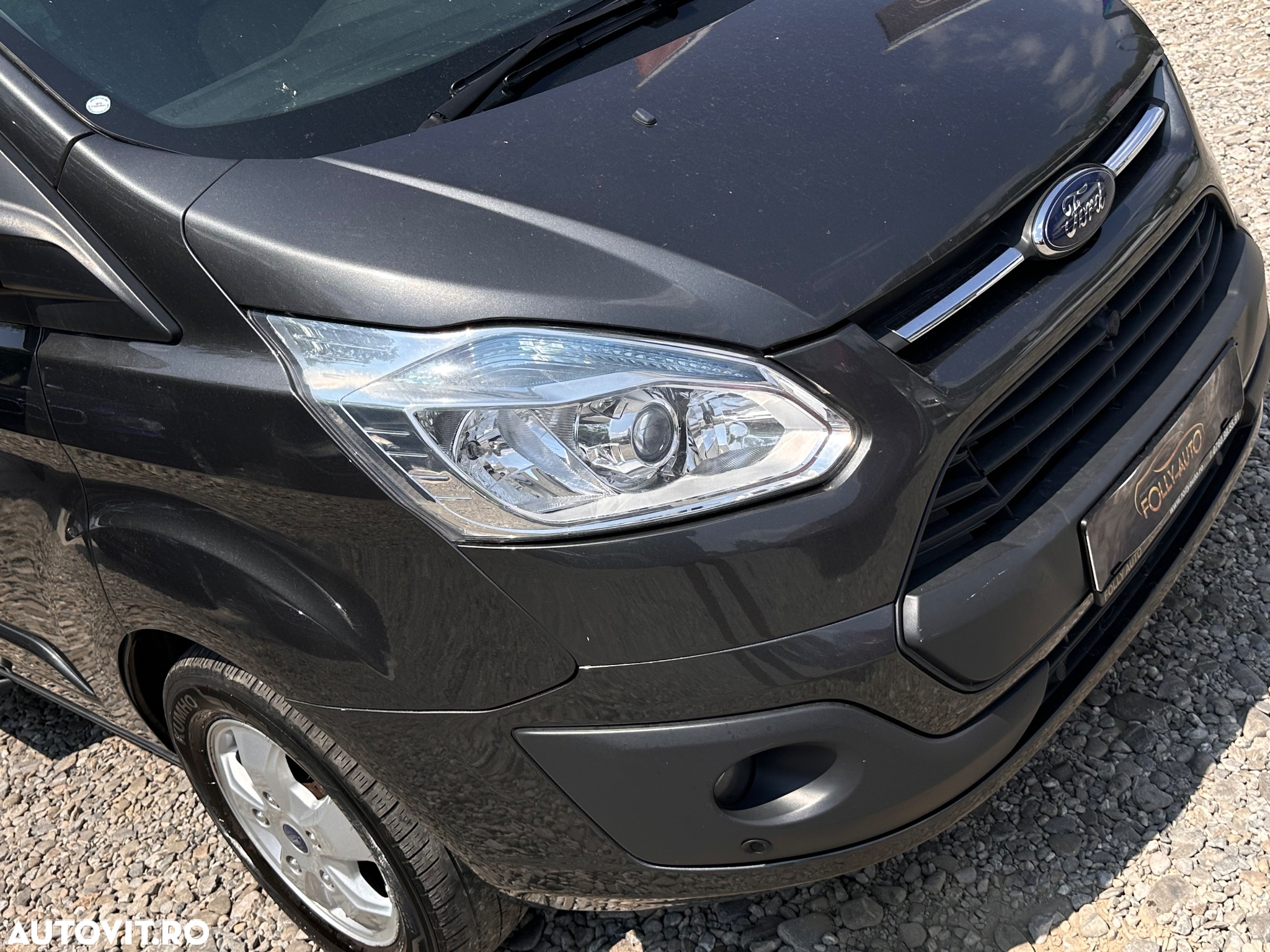 Ford Tourneo Custom 300 L2H1 VA Titanium - 37