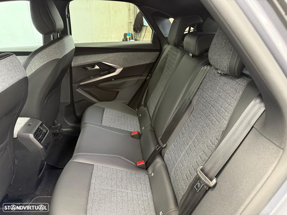 Peugeot 3008 1.6 Hybrid Allure Pack e-EAT8 - 10