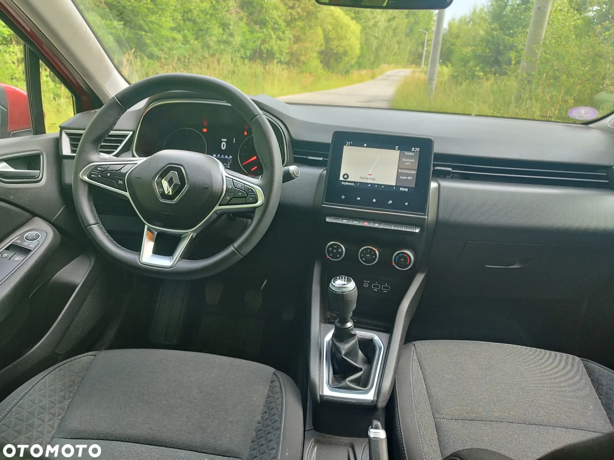 Renault Clio TCe 100 BUSINESS EDITION - 8