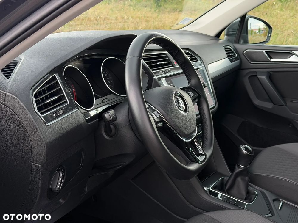Volkswagen Tiguan 2.0 TDI BMT SCR Comfortline - 14