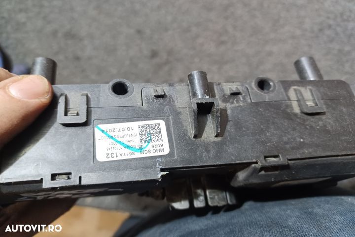 ANSAMBLU MANETE SEMNALIZARE + STERGATOARE 8617A132 8600A468 Mitsubish - 3