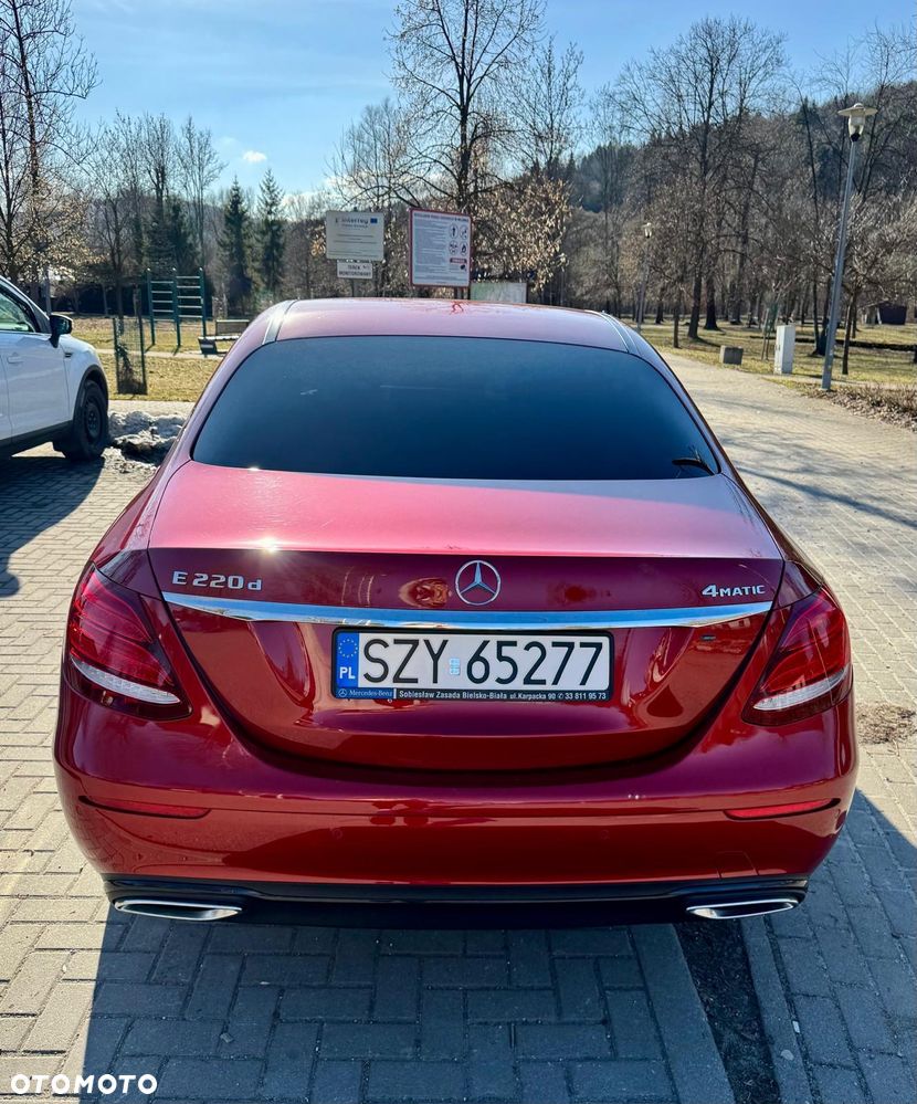 Mercedes-Benz Klasa E 220 d 4-Matic 9G-TRONIC - 5