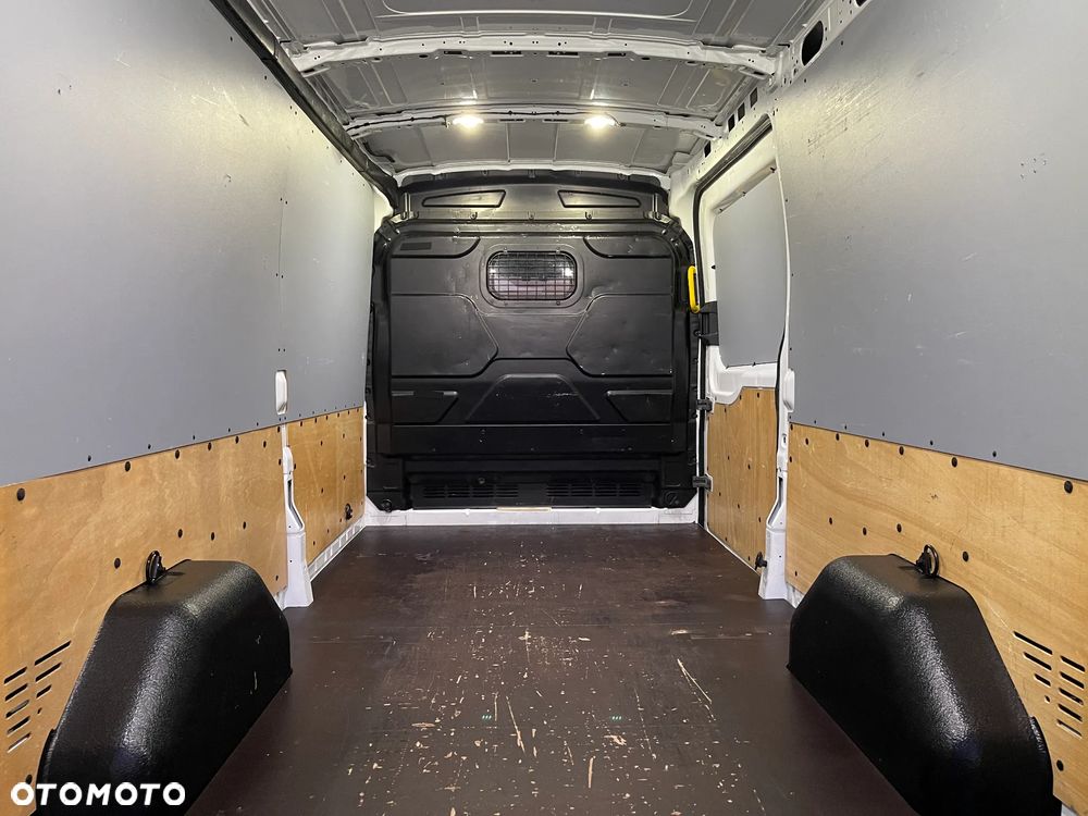 Ford Transit L3H2 - 16