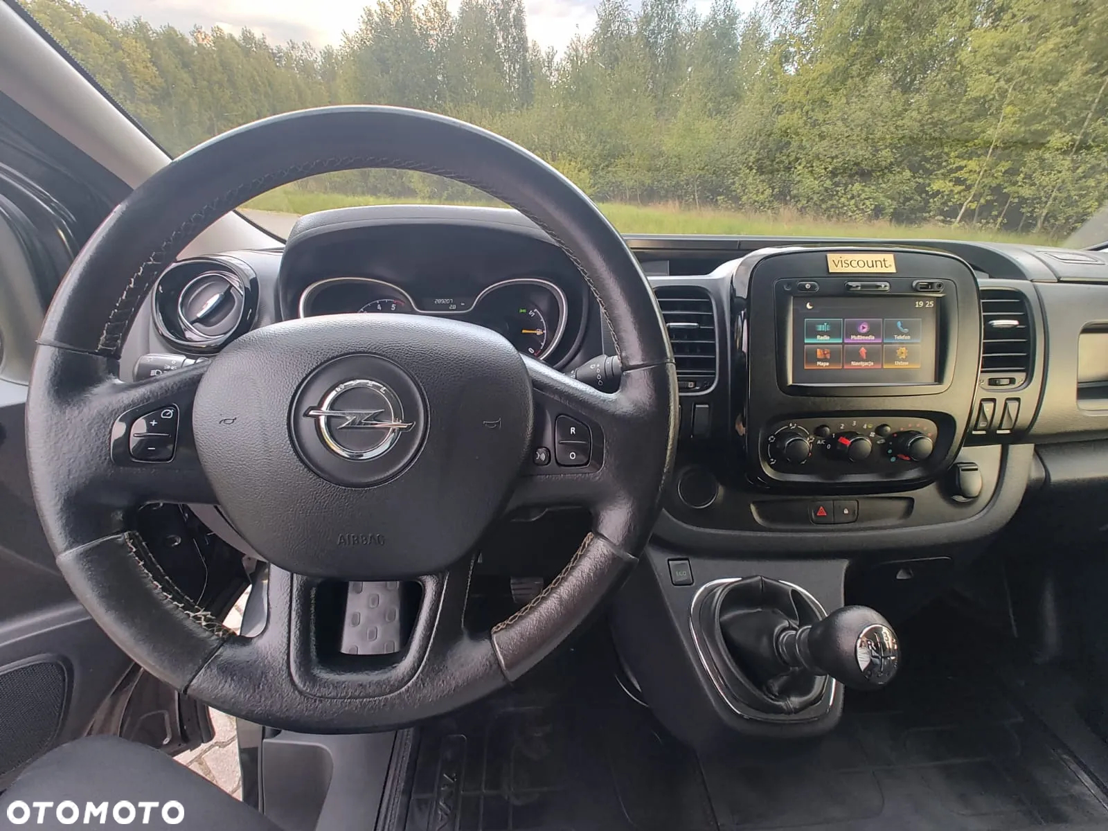 Opel Vivaro - 27