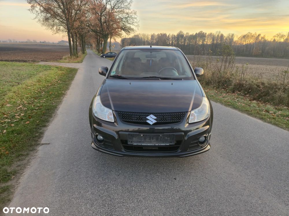 Suzuki SX4 1.6 Premium - 13
