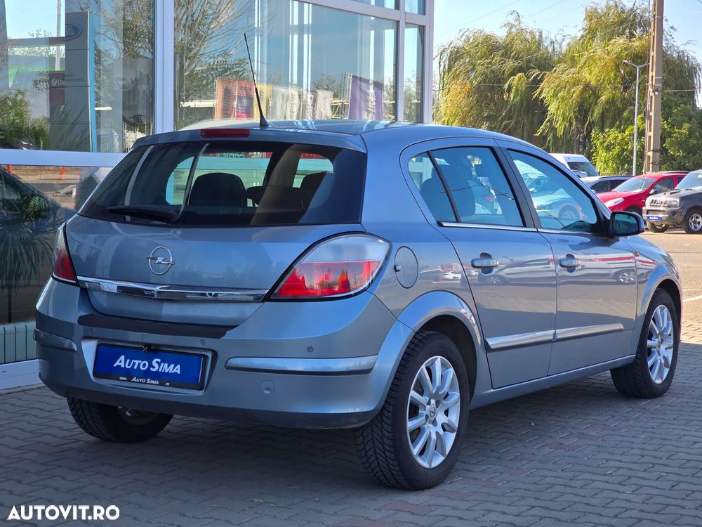 Opel Astra - 7