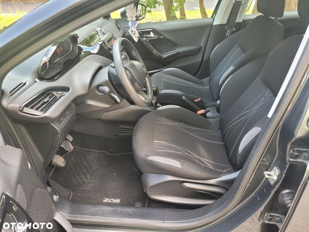 Peugeot 208 1.2 PureTech Active - 10