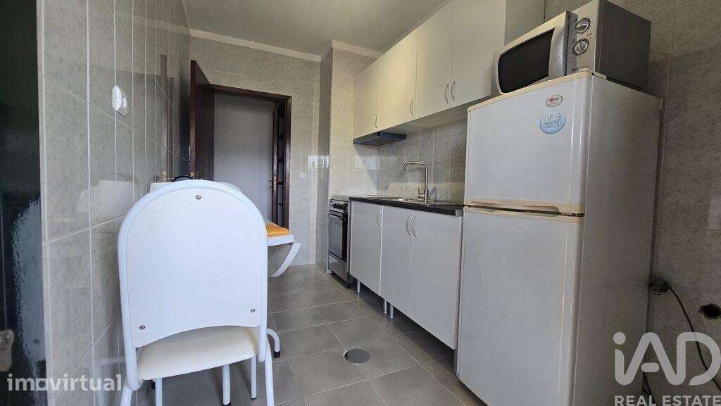 Apartamento T2 em Amarante (São Gonçalo), Madalena, Cepelos e Gatão de - Grande imagem: 2/13