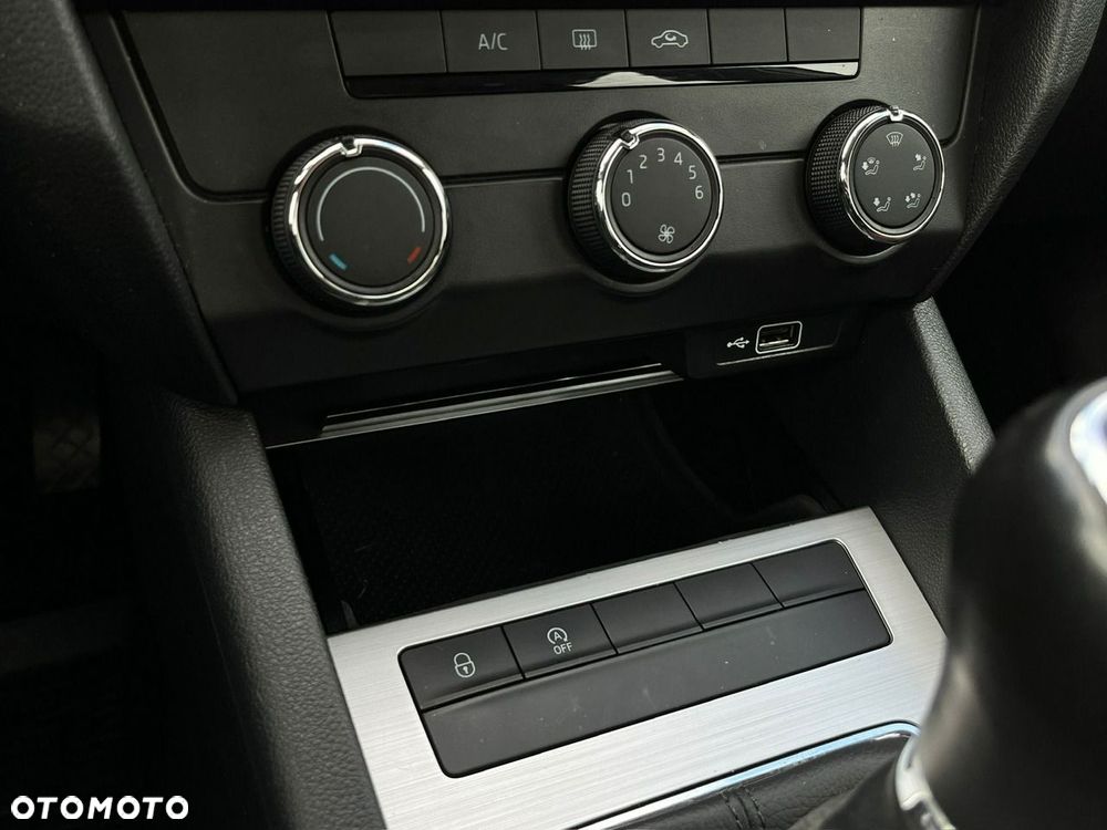 Skoda Octavia 1.6 TDI Ambition - 32