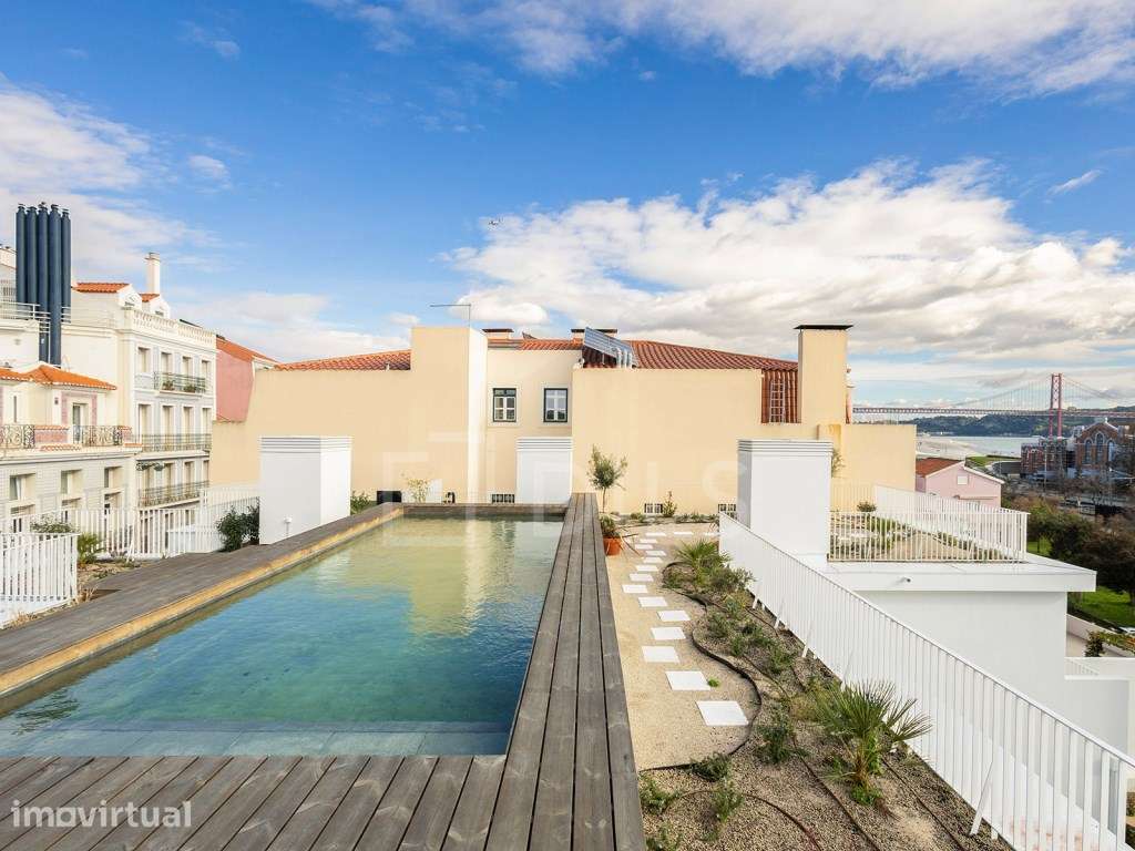 T3 com jardim e terraços privativos em condomínio com piscina panor... - Grande imagem: 2/30
