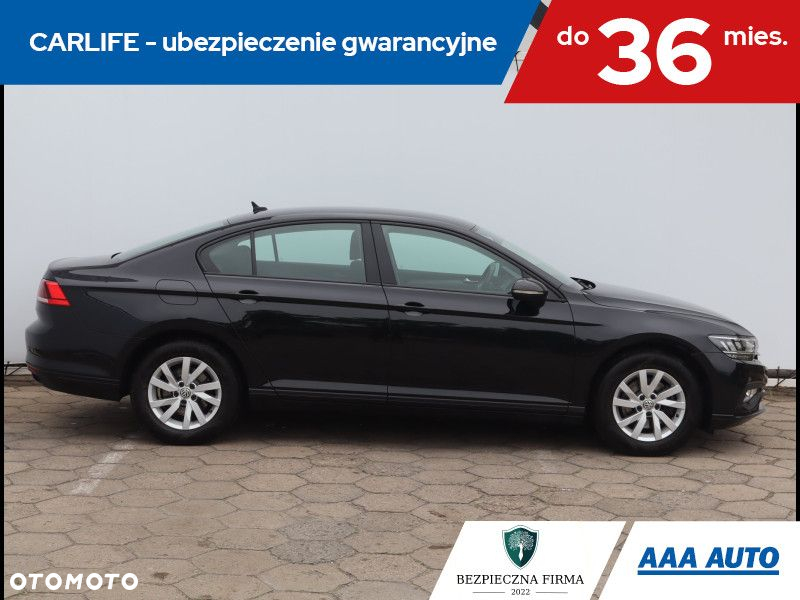 Volkswagen Passat - 7