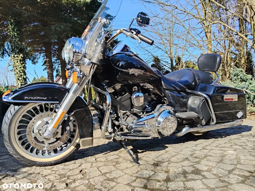 Harley-Davidson Touring Road King - 2