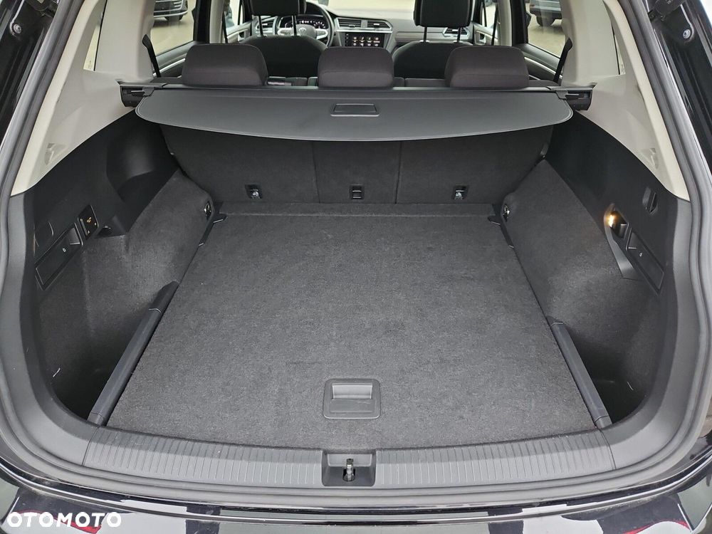 Volkswagen Tiguan Allspace - 25