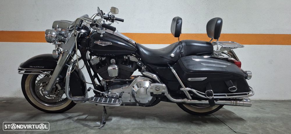 Harley-Davidson FLHRCI Road King Classic - 9