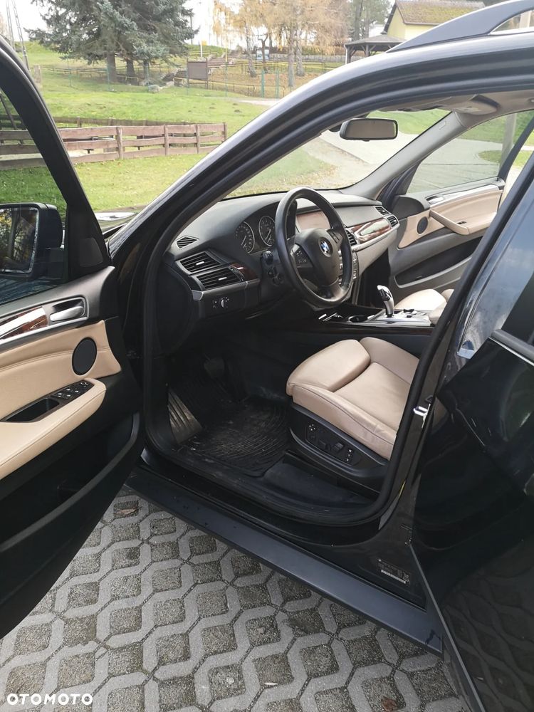 BMW X5 xDrive30i - 30