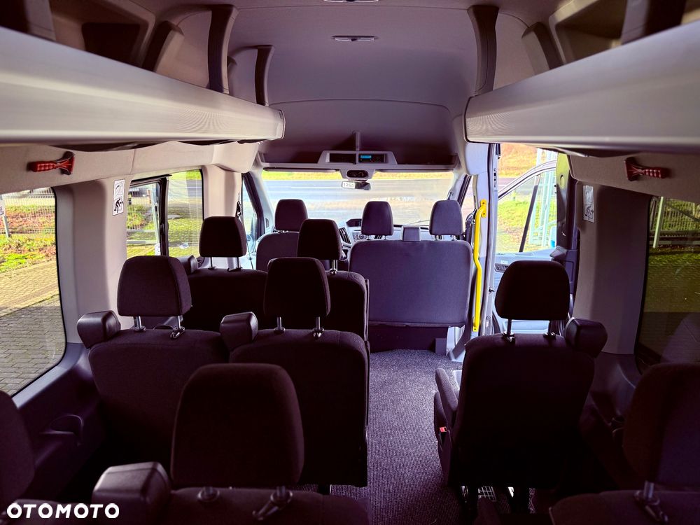 Ford Transit - 13