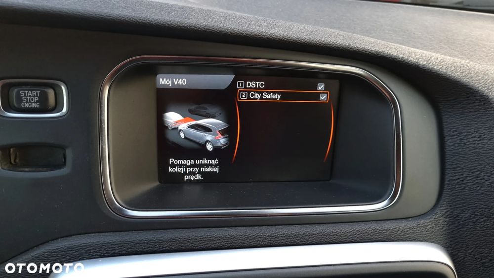 Volvo V40 Cross Country D3 Geartronic Kinetic - 32