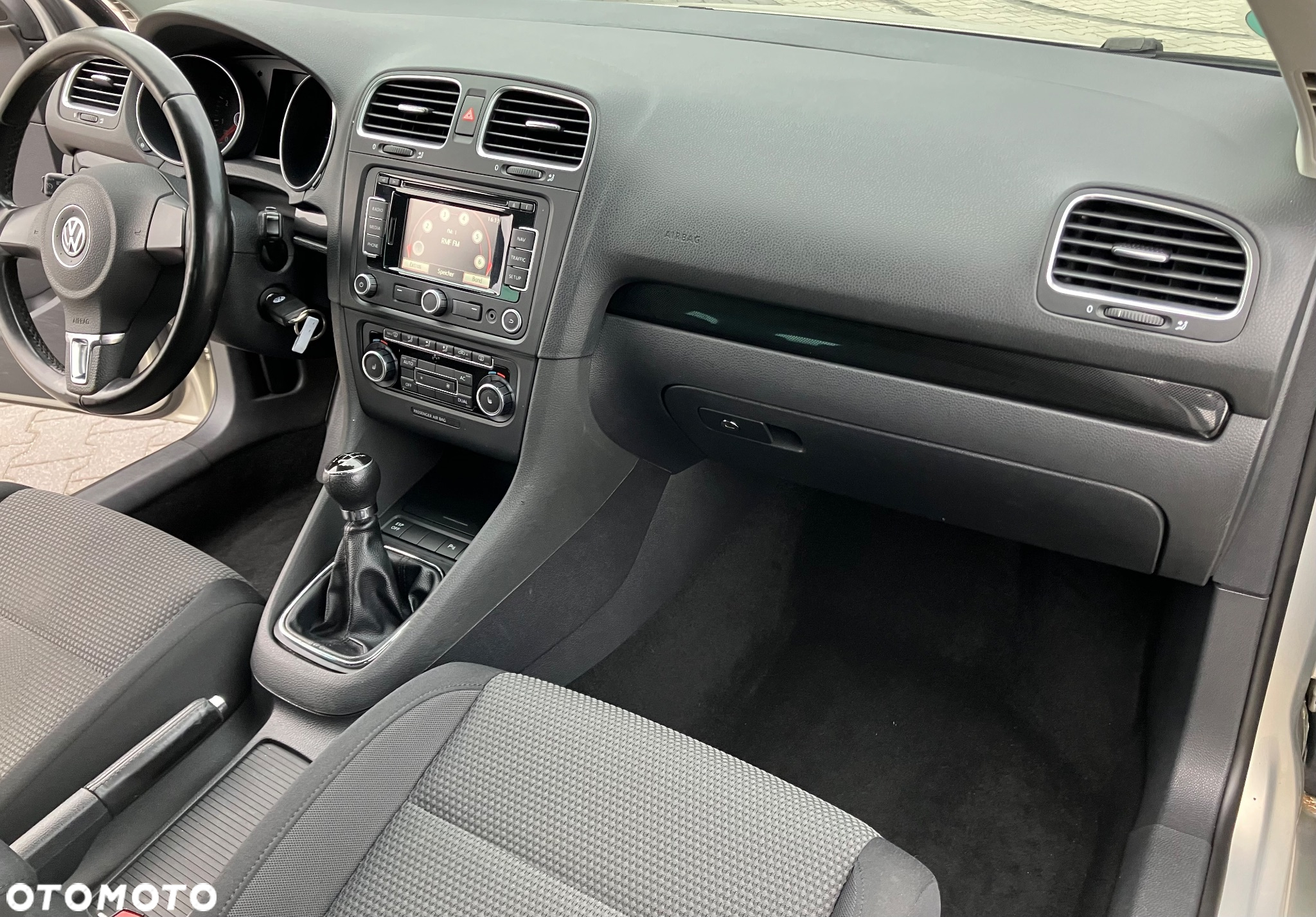 Volkswagen Golf 1.4 TSI BlueMotion Technology Comfortline - 12