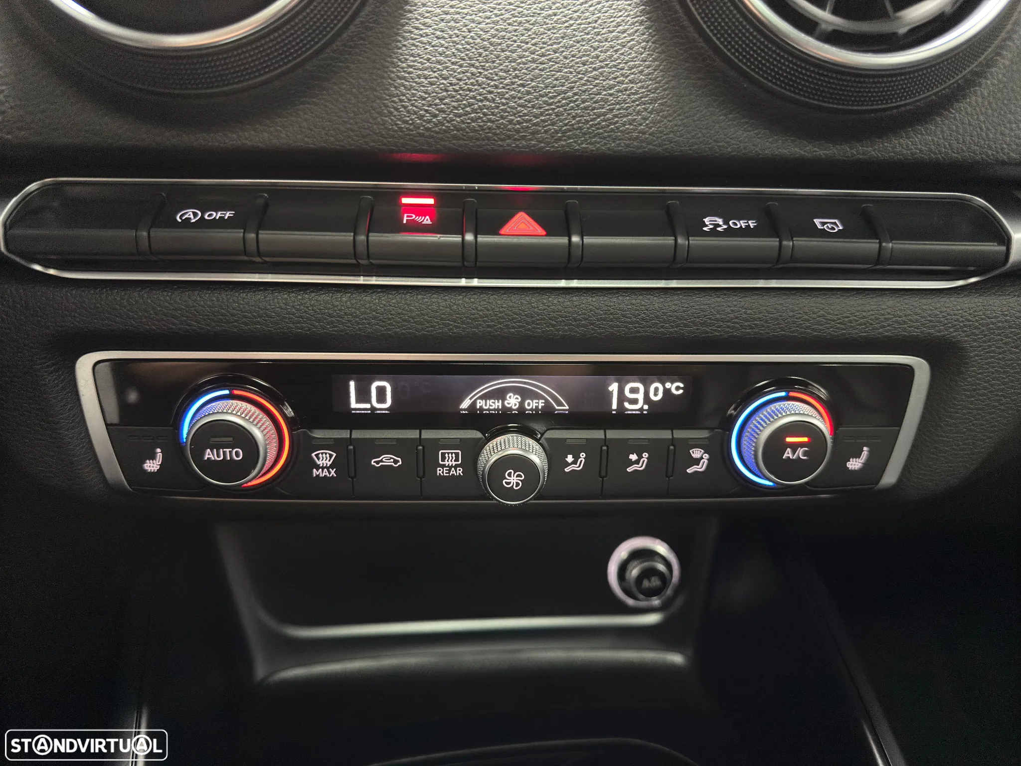Audi A3 Sportback 1.6 TDI S-line S tronic - 13