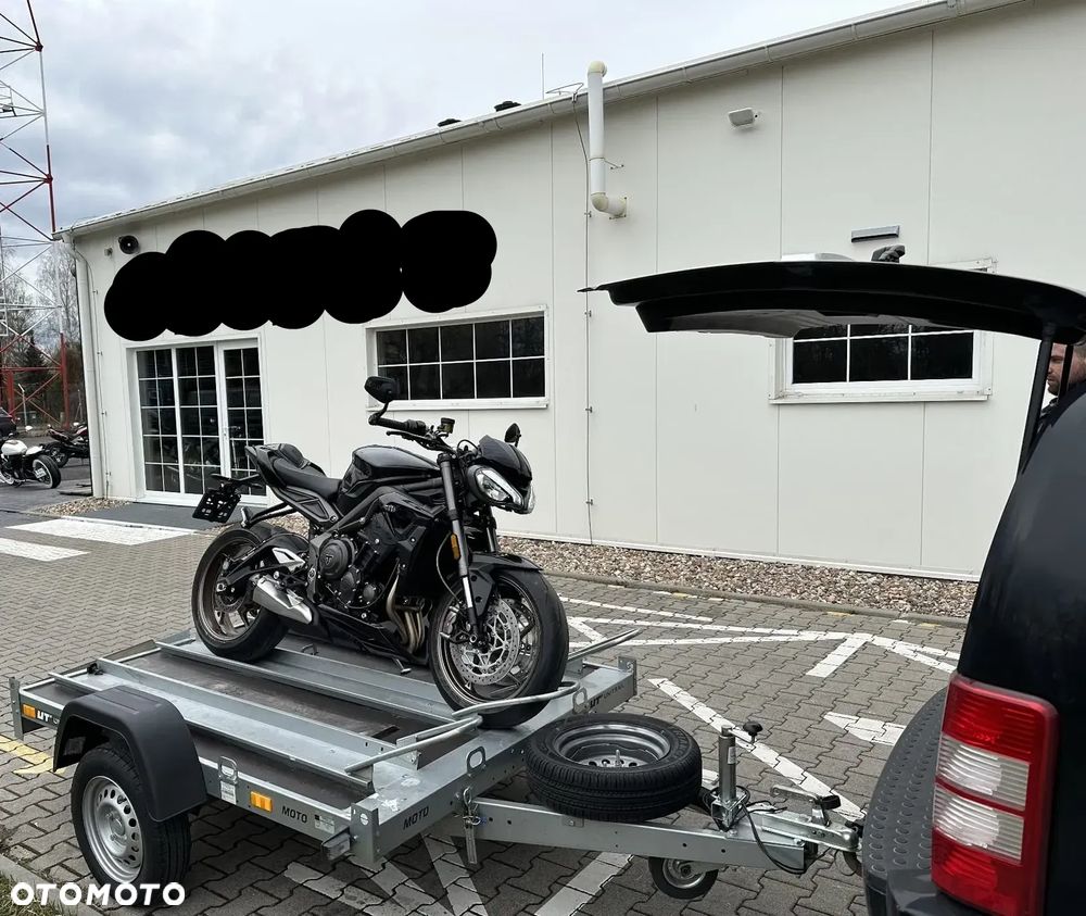 Triumph Street Triple - 3