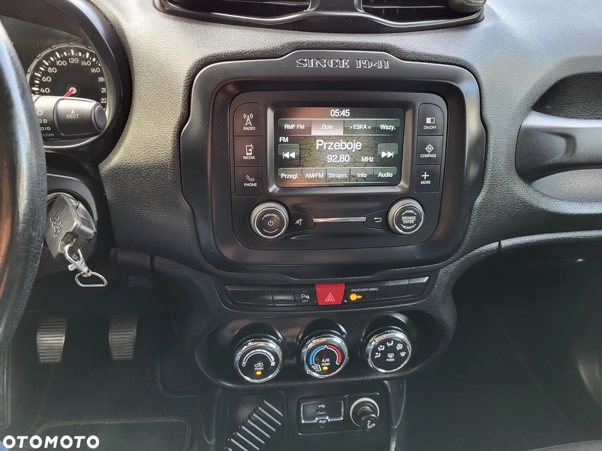 Jeep Renegade - 17