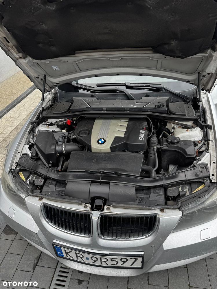 BMW Seria 3 320d DPF - 14