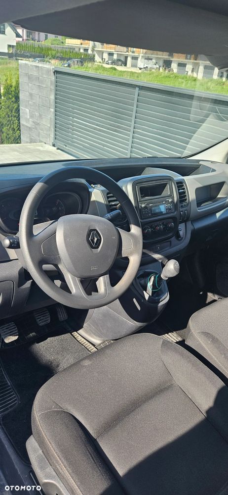 Renault Trafic - 11