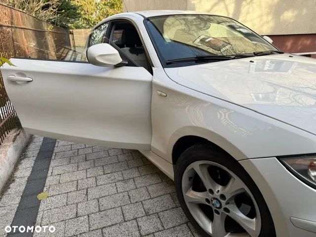 BMW Seria 1 116i - 4