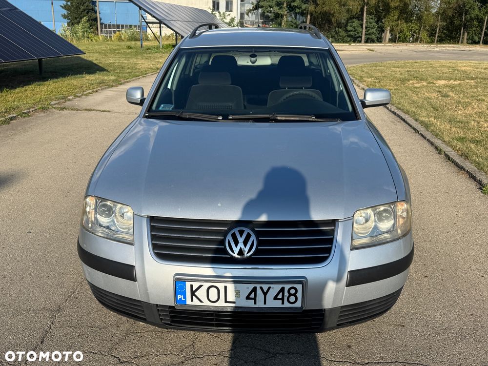 Volkswagen Passat 1.9 TDI Highline - 15